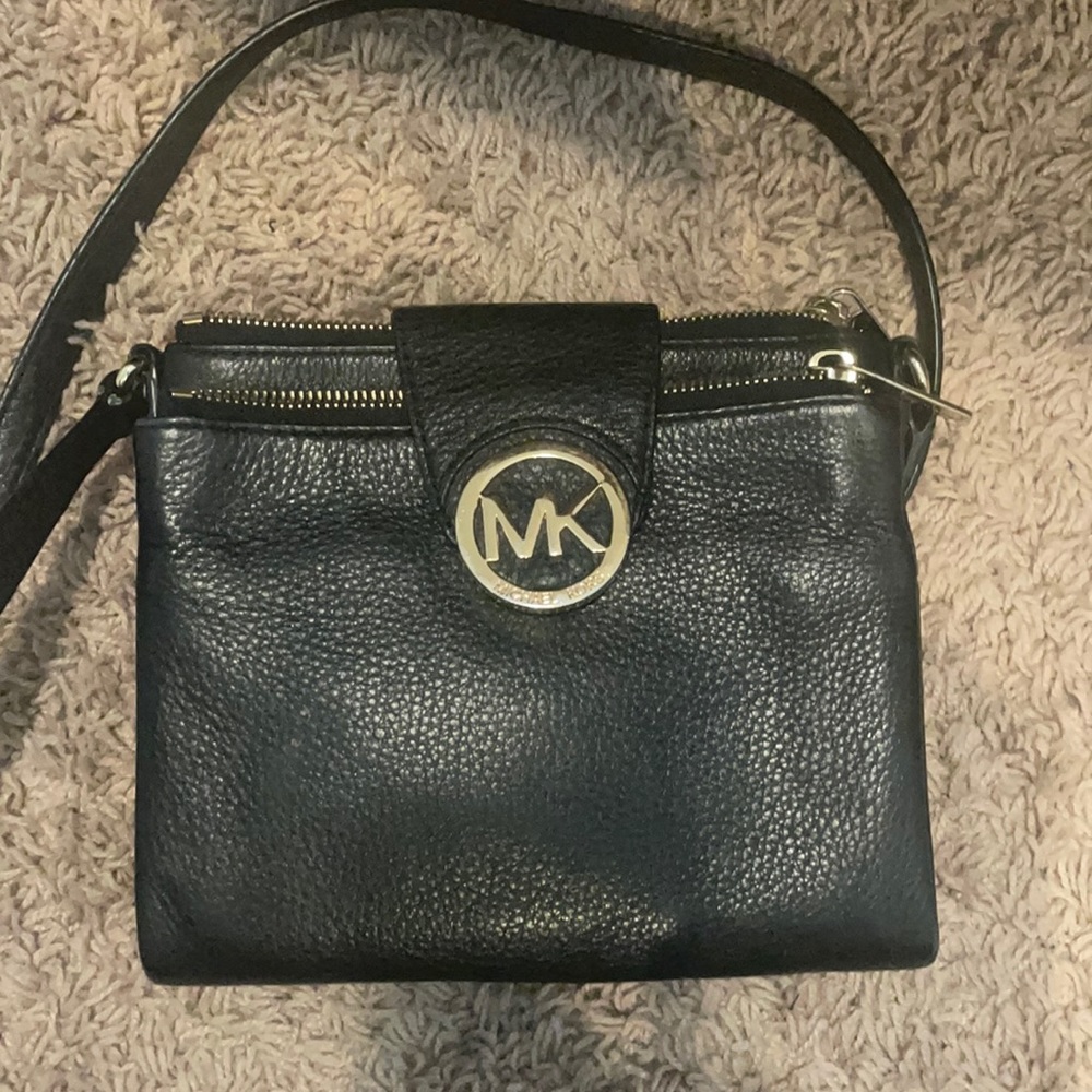 Michael Kors crossbody black bag